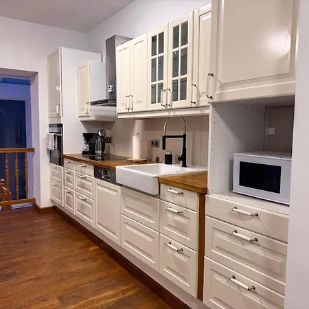 T&k - 8 Detached House - 6 Min To Messe Dus - Private Parking * Düsseldorf