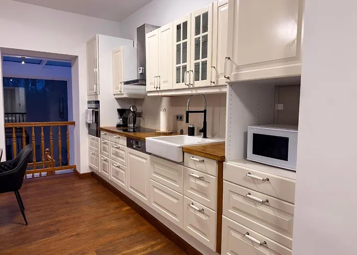 T&k - 8 Detached House - 6 Min To Messe Dus - Private Parking * دوسلدورف