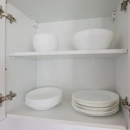 펜션 T&k - 8 Detached House - 6 Min To Messe Dus - Private Parking *