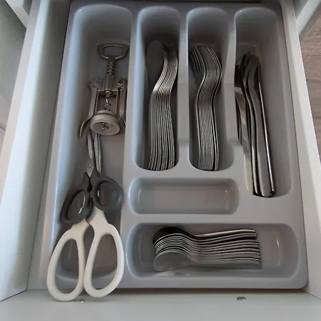 T&k - 8 Detached House - 6 Min To Messe Dus - Private Parking Σπίτι διακοπών Ντίσελντορφ