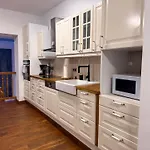 T&k - 8 Detached House - 6 Min To Messe Dus - Private Parking * Düsseldorf